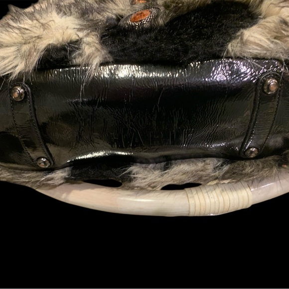 Sharif Faux Fur Handbag NWOT - Picture 7 of 7